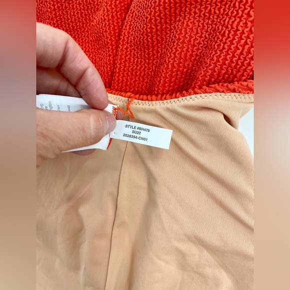 NWOT J.Crew Scrunchie Classic Red One-Piece Scoop neck Textured Swimsuit 8 - Picture 11 of 11